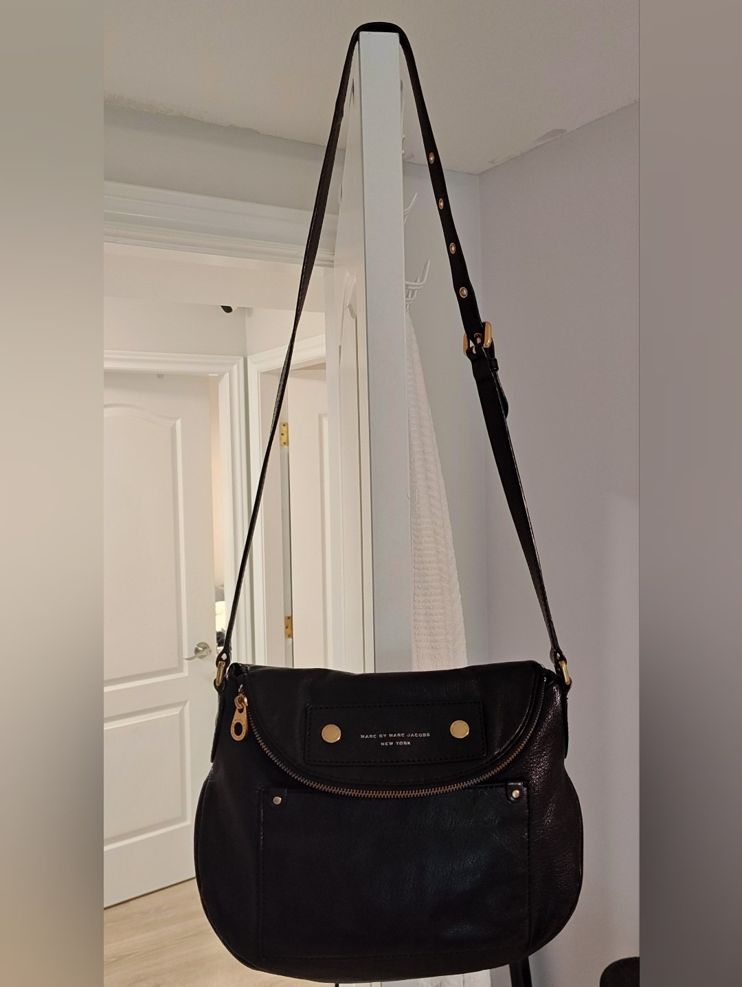 Marc By Marc Jacobs Black Leather Crossbody Bag Natasha